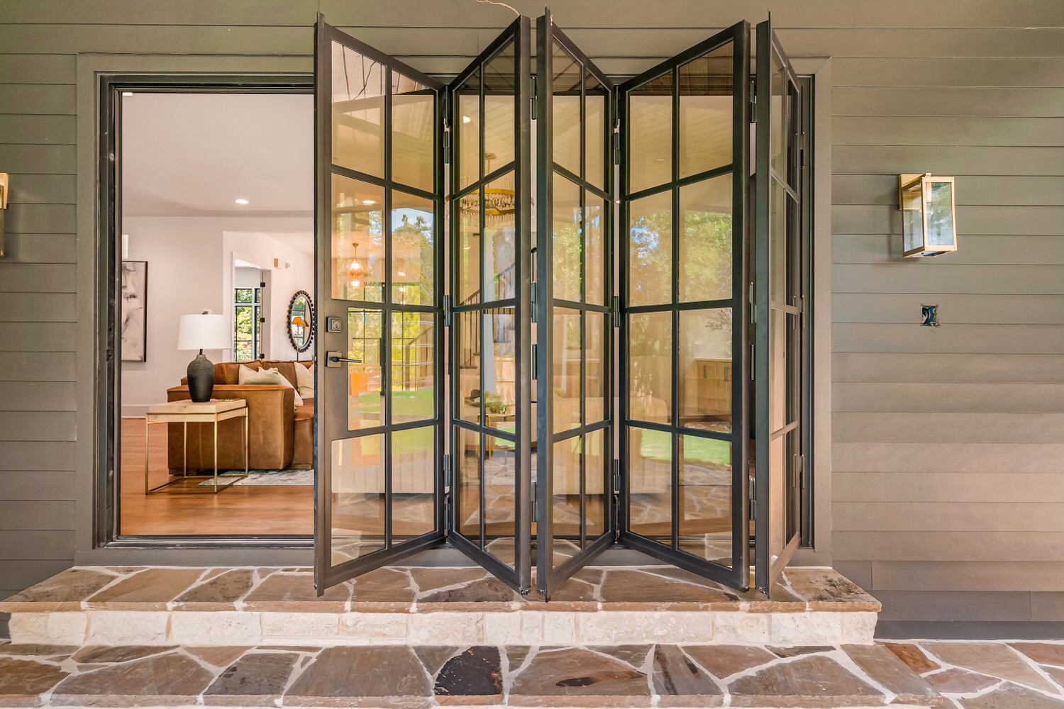 Luxury Steel Accordion Door for Back Porch