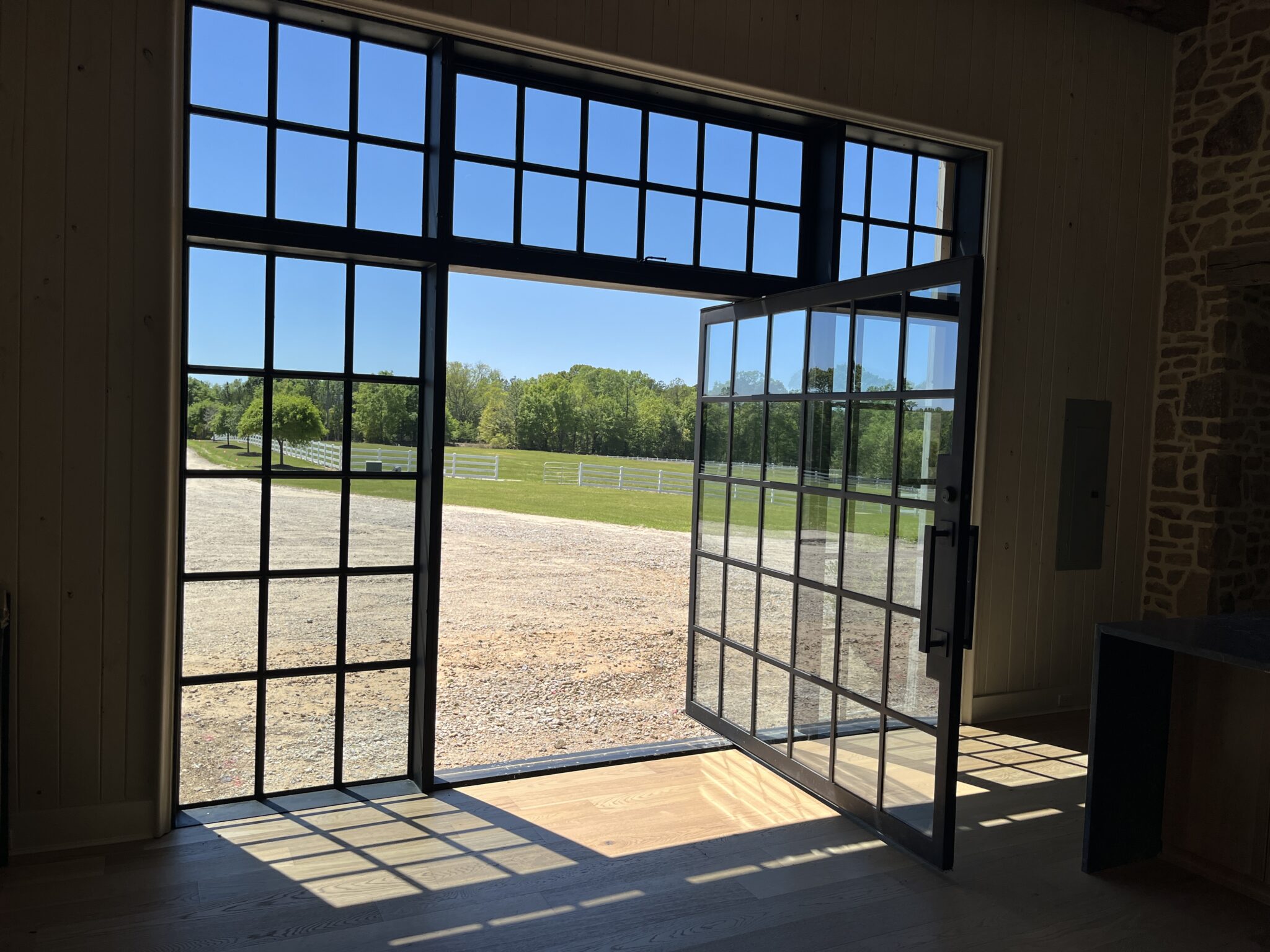 Stellar Barn Pivot Door